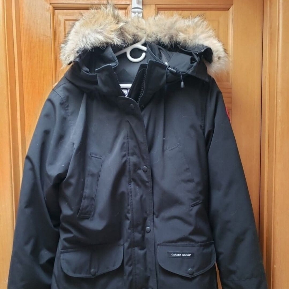 Canada Goose Trillium Parka With Fur Size XL
